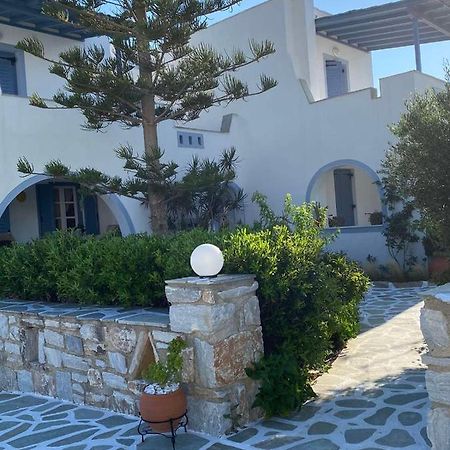 Kapares Studios Agia Anna  Buitenkant foto