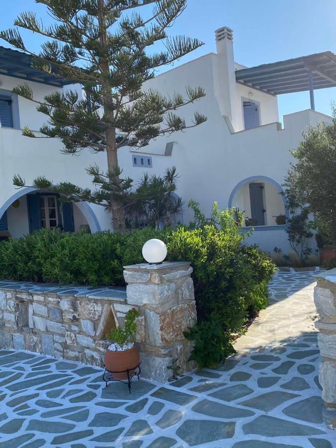 Kapares Studios Agia Anna  Buitenkant foto