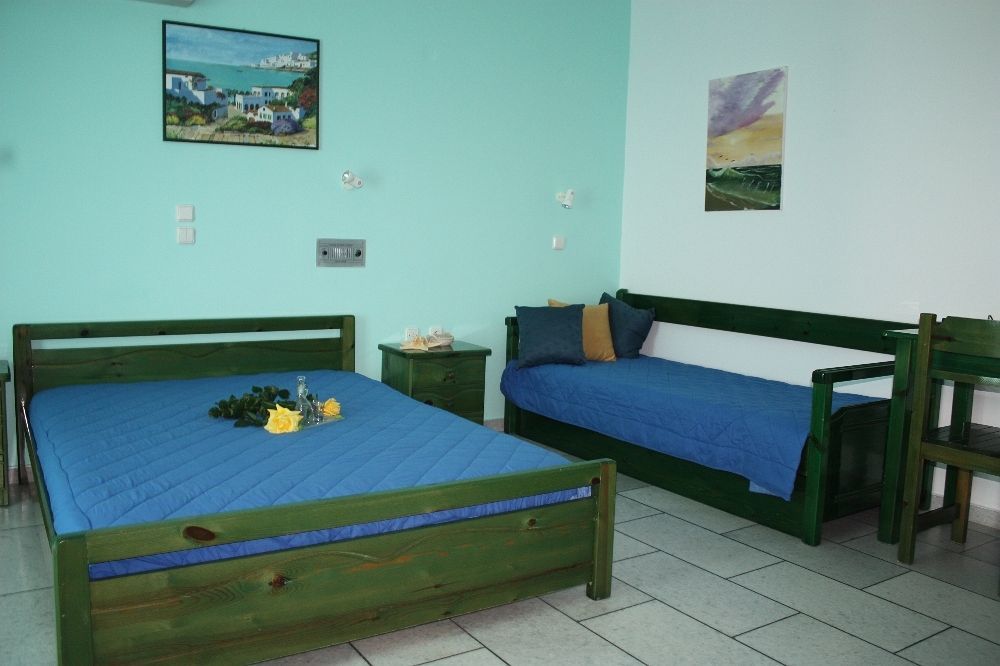 Kapares Studios Agia Anna  Buitenkant foto